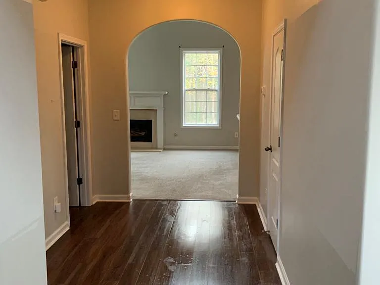 8012 Abington Dr — Photo 5