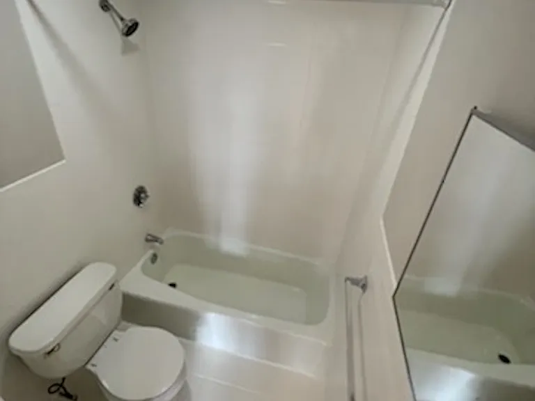 10 Roberts St #21 — Photo 10