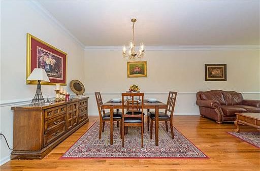 5th image of 7 Scarborough Ct