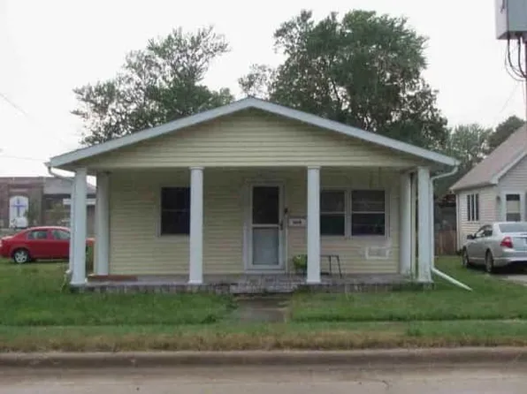 1812 S Bloomington St, Streator, IL 61364