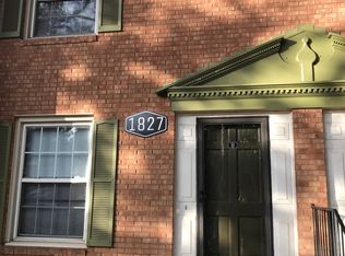 1827 Lookout Ln APT 8, Charlotte, NC 28205