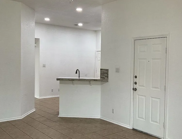 316 Jeff Gordon Dr #A — Photo 22
