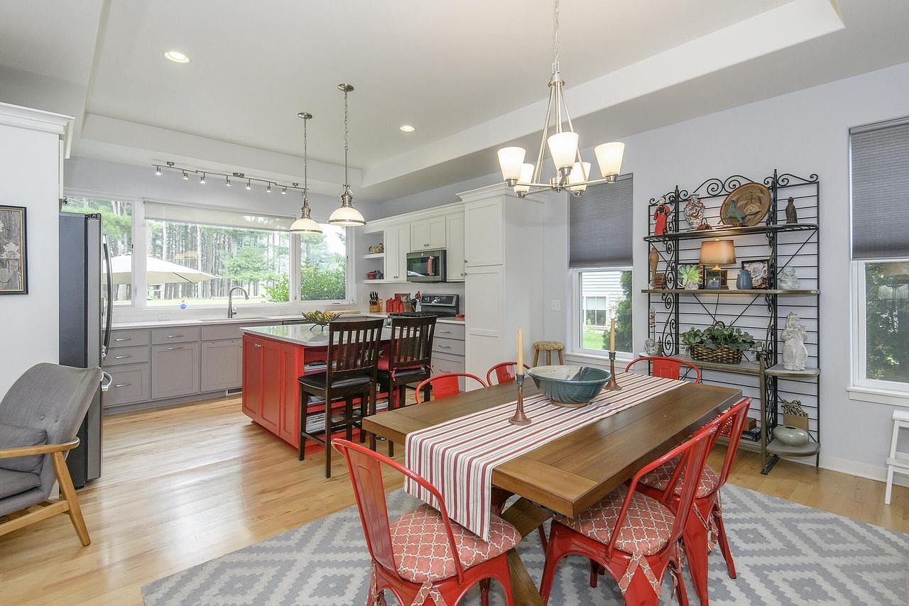 841 Whispering Pines CIRCLE