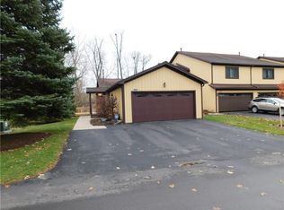 1179 Ridge Crest Dr, Victor, NY 14564