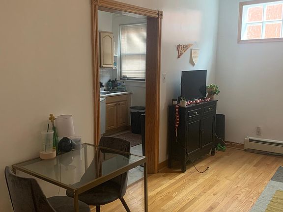 5th image of 421 W Belden Ave #Ch1