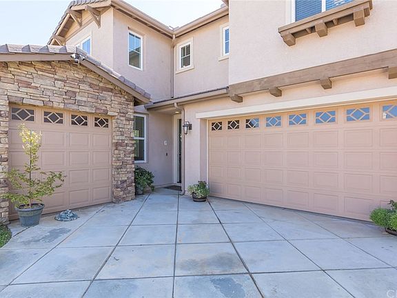3rd image of 34087 Lady Fern Ct