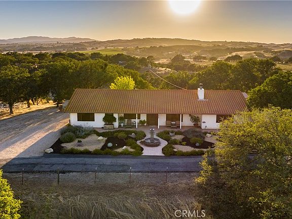 3rd image of 7485 Monterey Rd