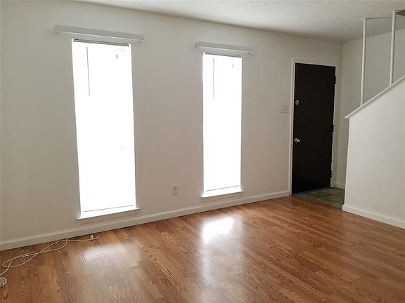 2nd image of 1912 Nolen Ct APT B
