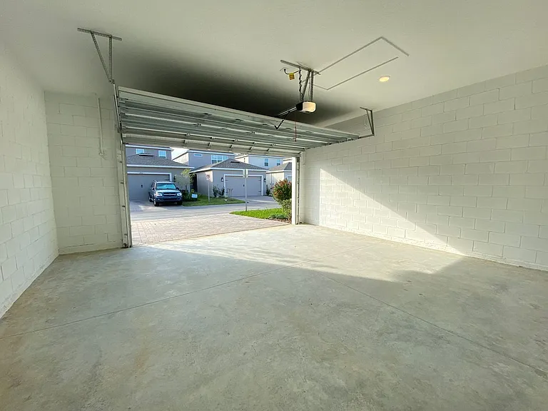 12668 Clear Sapphire Dr — Photo 45