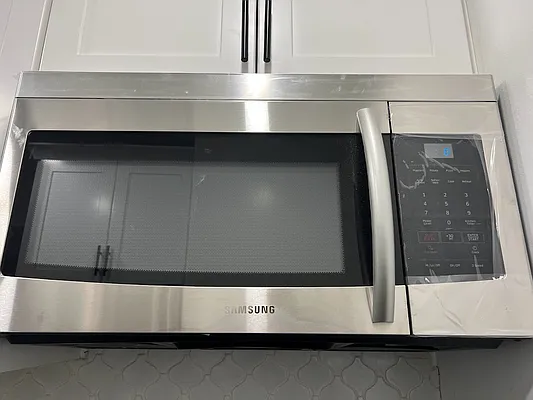 Rented by MANIFEST YOUR REALTY LLC | media 6