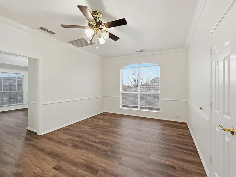 2216 Oak Park Dr — Photo 15