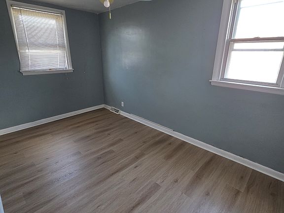 4th image of 2123 Loney St