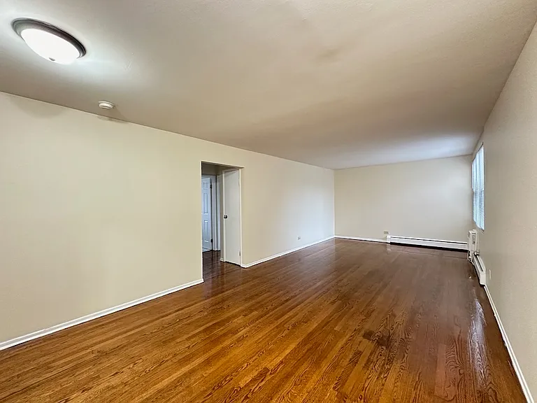 1644 W Sherwin Ave #C3 — Photo 7