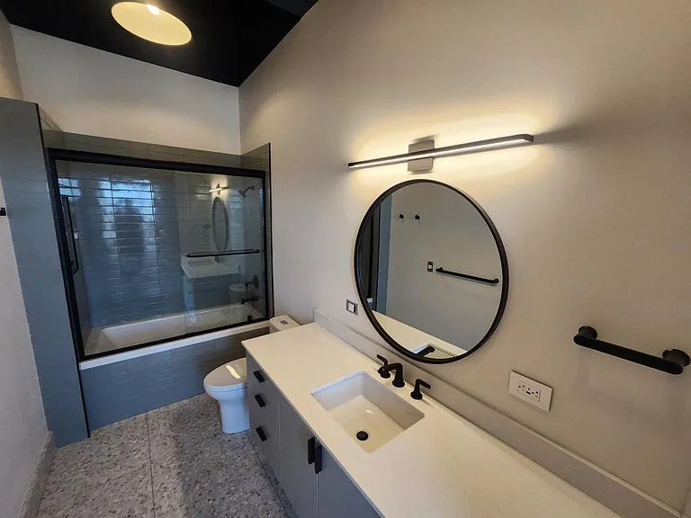 515 W Sprague Ave — Photo 11