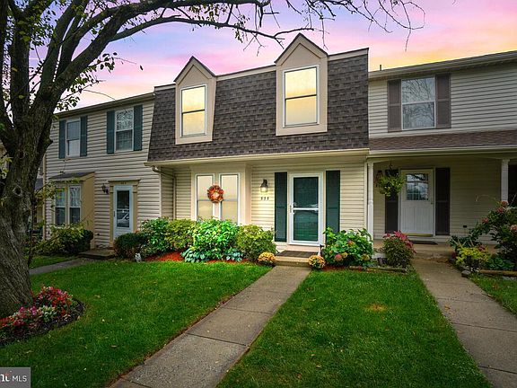 2nd image of 505 Philmont Dr