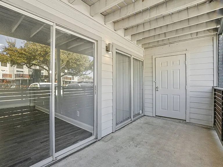 Don't Miss Out Biltmore Homes Leasing Fast — Photo 92