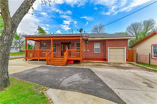 1st image of 319 Avenue G