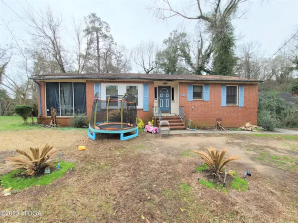 989 Curry Pl, Macon, GA 31211