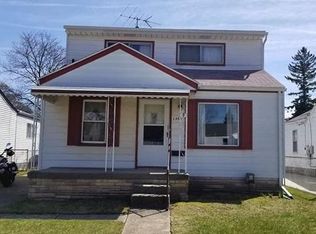 1466 E Madge Ave, Hazel Park, MI