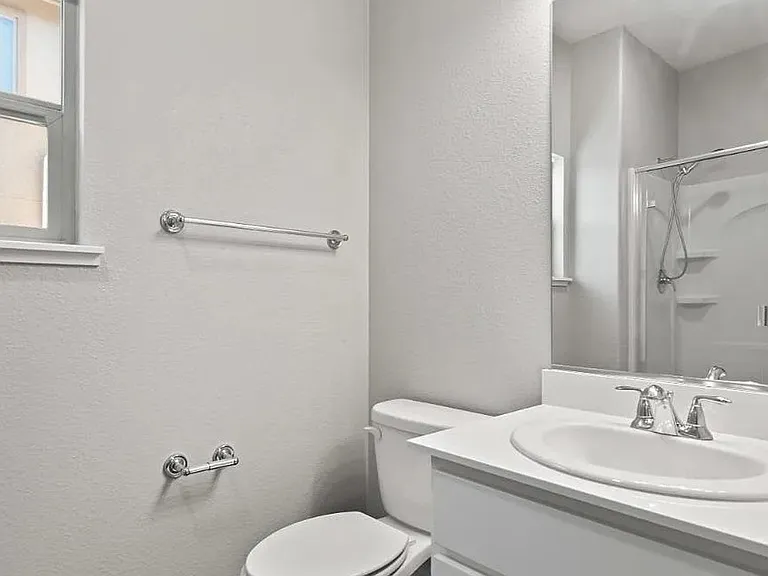 1256 Detroit Ave #5 — Photo 14