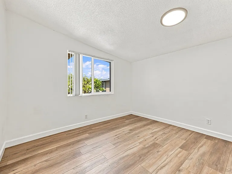 220 E Yucca St #24 — Photo 22