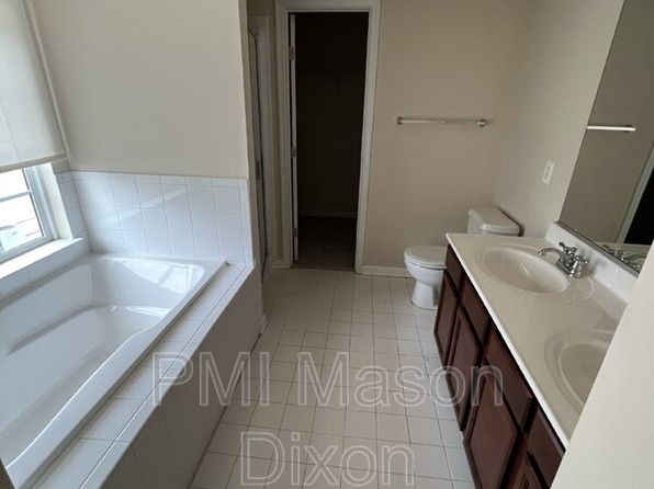 9385 N Laurel Rd, Laurel, MD 20723
