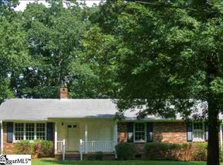 204 Laurel Rd, Greer, SC 29651