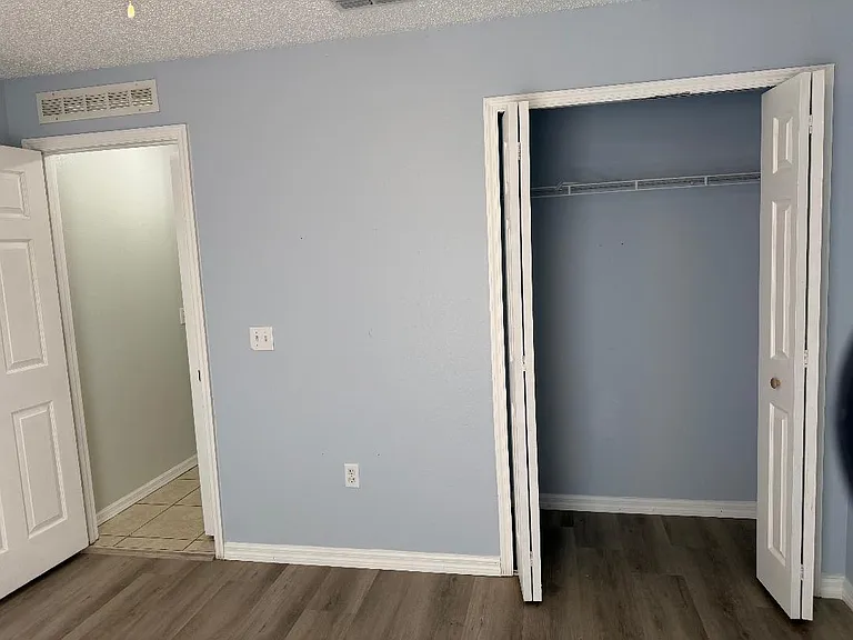 754 Toulon Dr — Photo 23