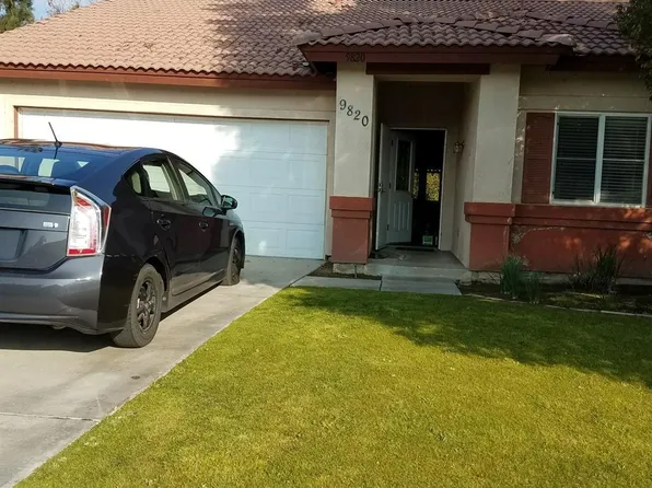 9820 Battersea Park Dr, Bakersfield, CA 93312