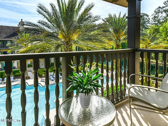 3rd image of 955 REGISTRY Boulevard #324