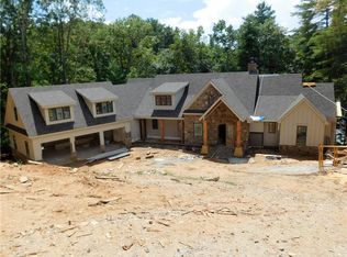 1075 Cliffs Vista Pkwy, Six Mile, SC 29682