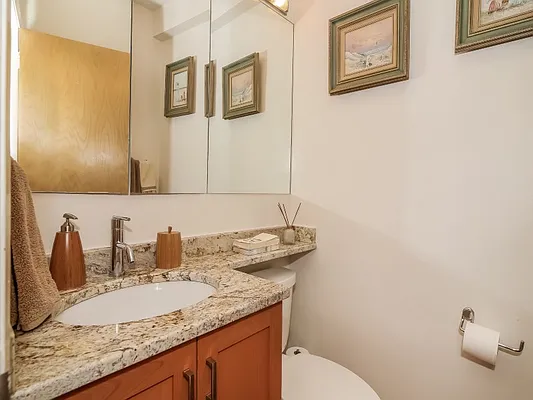 Sold by Sotheby's International Realty | media 8