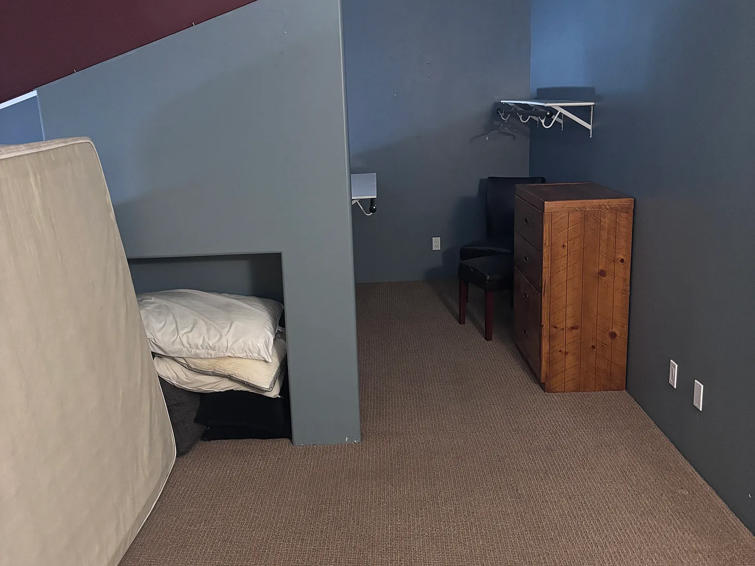 Studio, 1000 sqft, $2,000 — Photo 2