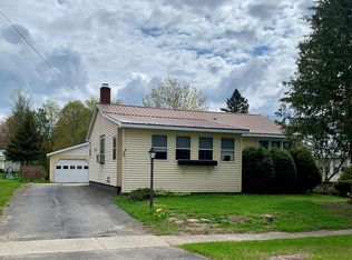 39 Edward St, Malone, NY 12953