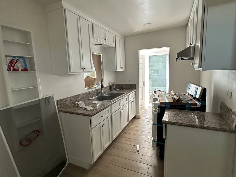 1220 W Shorb St #628 — Photo 8