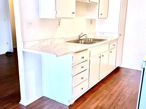 7125 Ethel Ave #8, North Hollywood, CA 91605