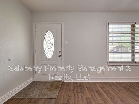 3rd image of 1412 SE 14th St