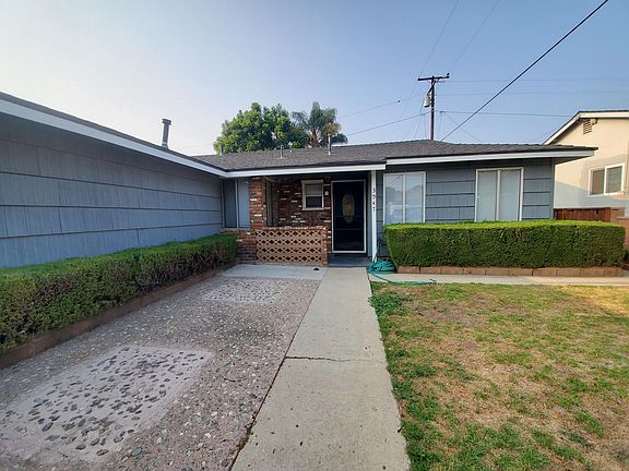 4th image of 3947 Flower St