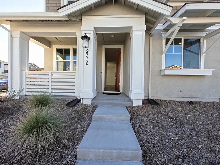 2716 Amora Cir — Photo 5