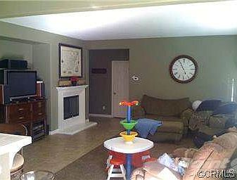 Family Room Call Abraham Galvan 626-233-4772