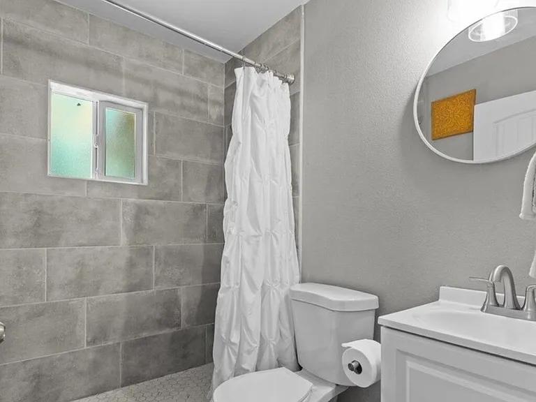 496 W Mohave St #1 — Photo 10
