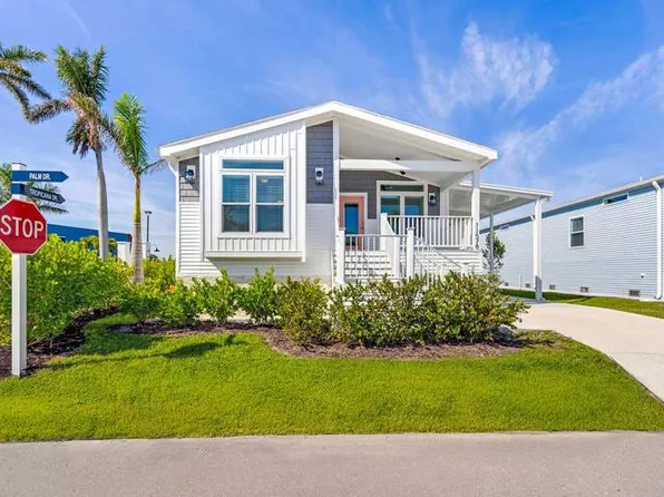 11578 Palm Dr, Fort Myers, FL 33908