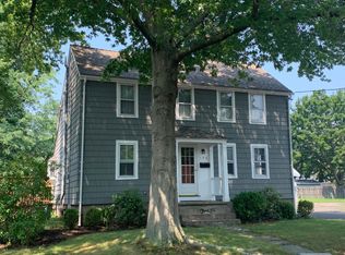 156 Bungalow Ave, Fairfield, CT 06824