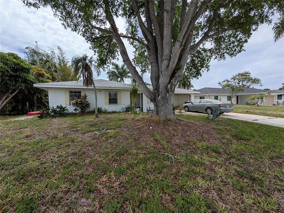 1st image of 7167 Columbia Cir
