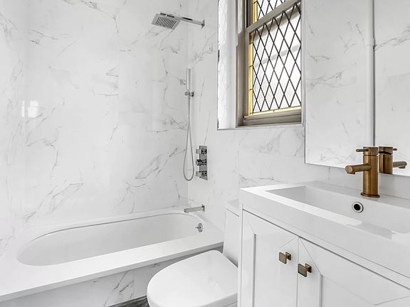 5th image of 36 Gramercy Park E APT 10E