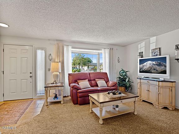 3rd image of 2607 W Viola Ave