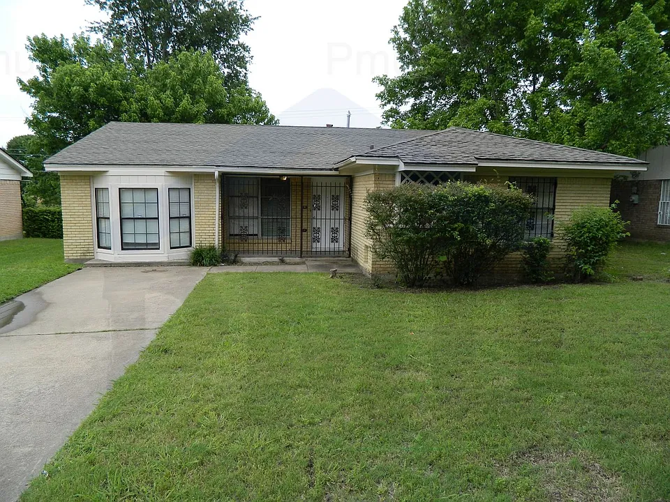 7826 Overridge Dr