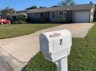 7 Granville Cir, Daytona Beach, FL 32118