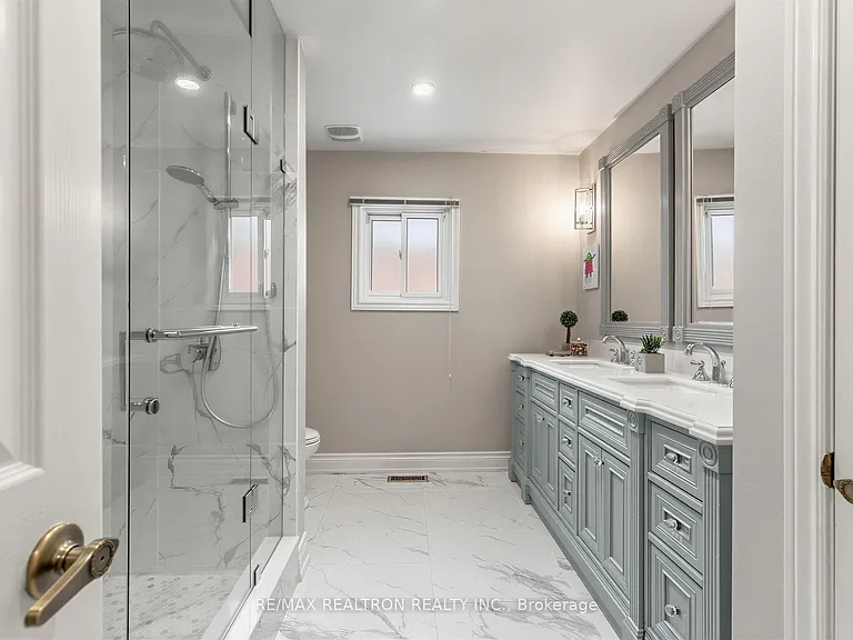 210 Westmount Blvd — Photo 27