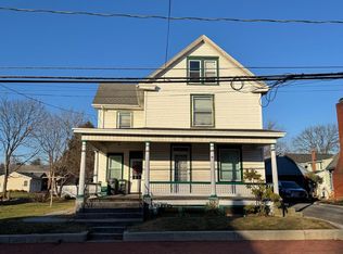 134 New Haven St, Mount Joy, PA 17552